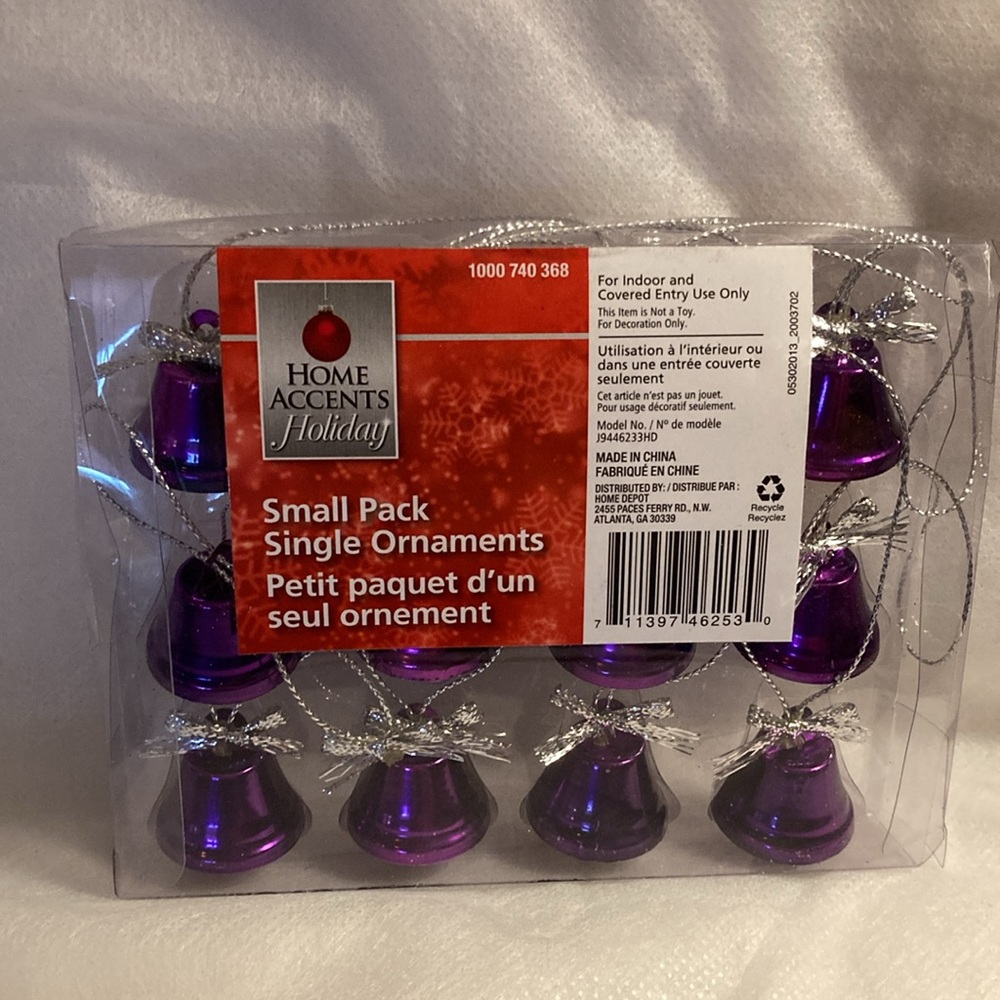 🎄NWOT - Package of 12 - Christmas Mini Purple Bells & Silver Bows Ornaments🎄